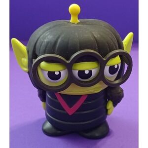 Disney Pixar Mattel Alien Remix The Incredibles Edna Mode #9 Figure